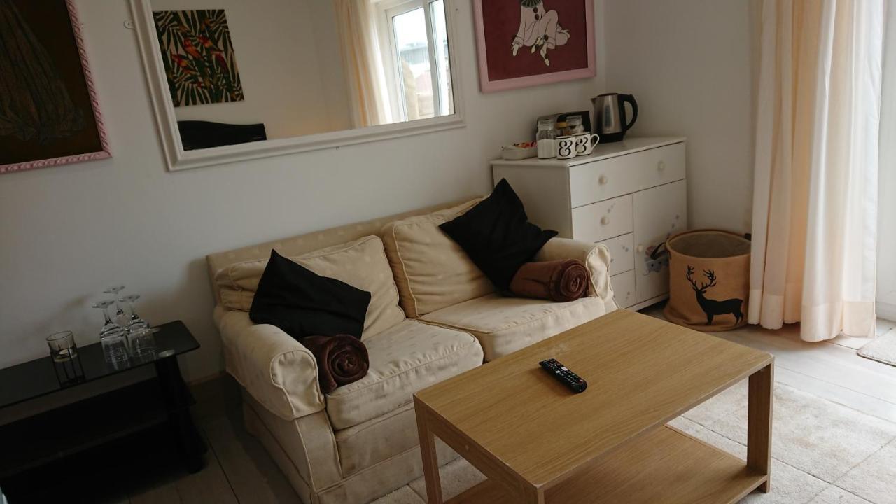 Surf Lookout - King Size En-Suite With Sea Views Newquay  Bagian luar foto
